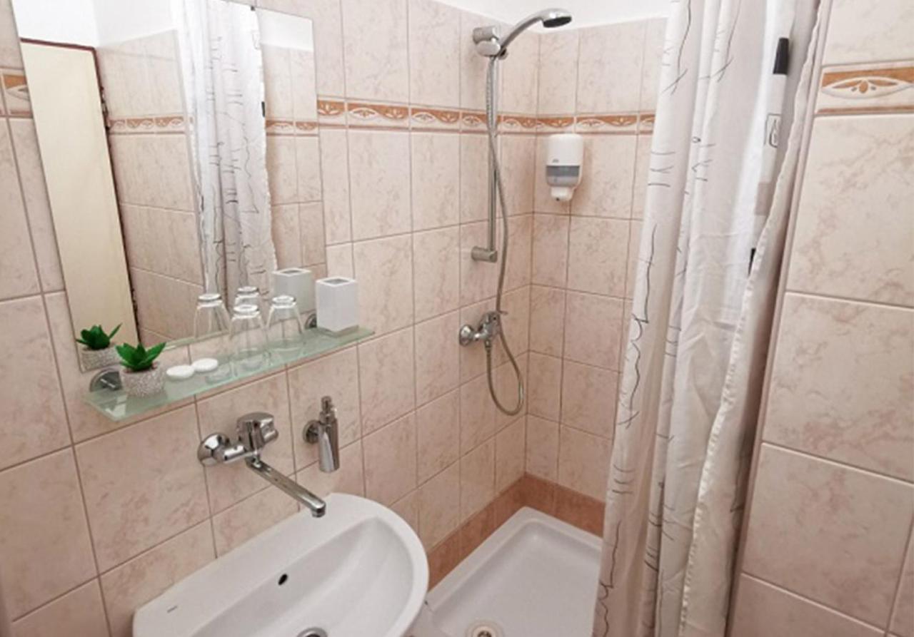 Hotel Preveza Spišská Nová Ves المظهر الخارجي الصورة