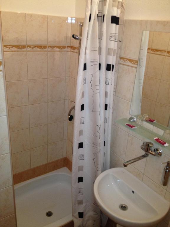 Hotel Preveza Spišská Nová Ves الغرفة الصورة